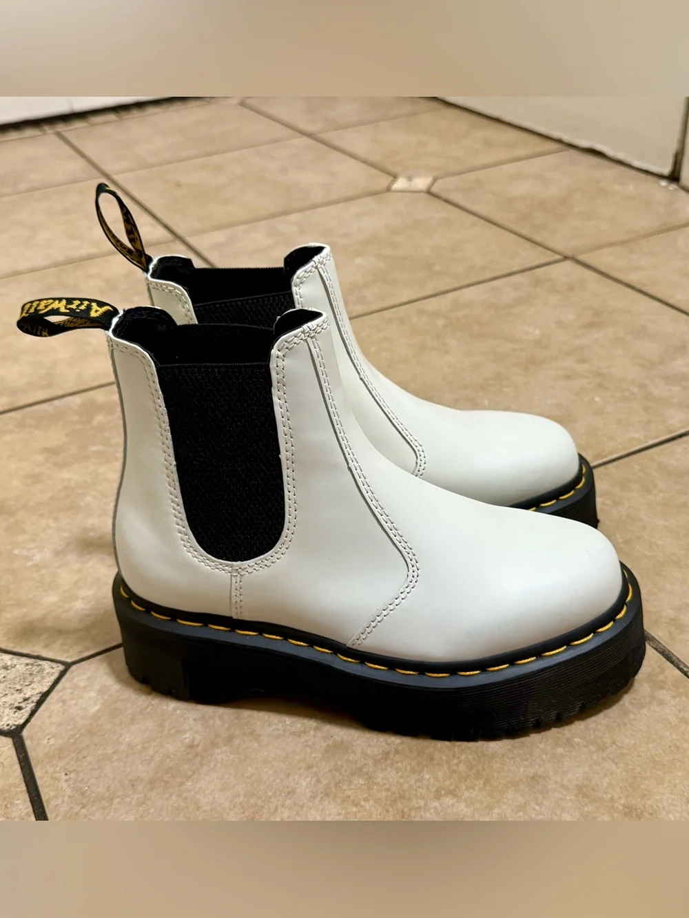 Women’s White Chelsea Boots with Chunky Sole